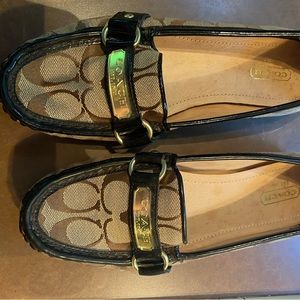 Really Nice Coach shoes, these are truly like brand new!!